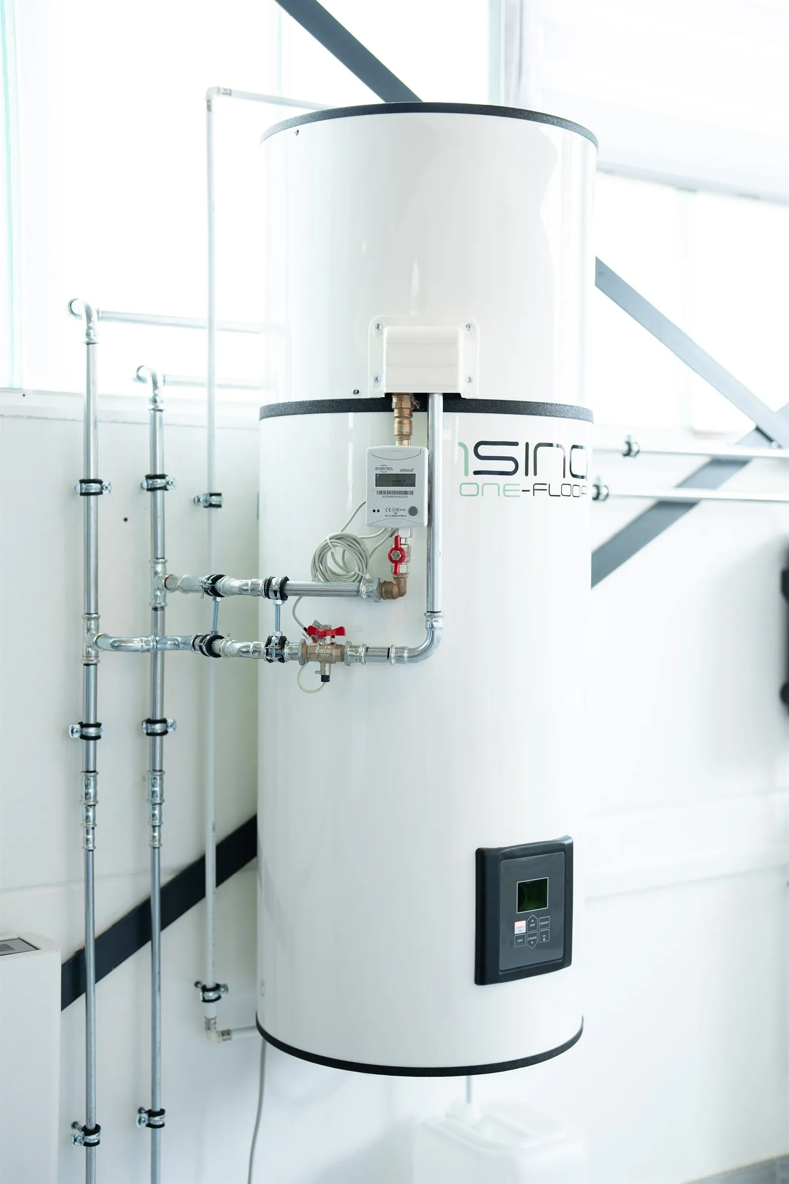 1SINQ One-Floor Warmwasserspeicher in einer Wohnung