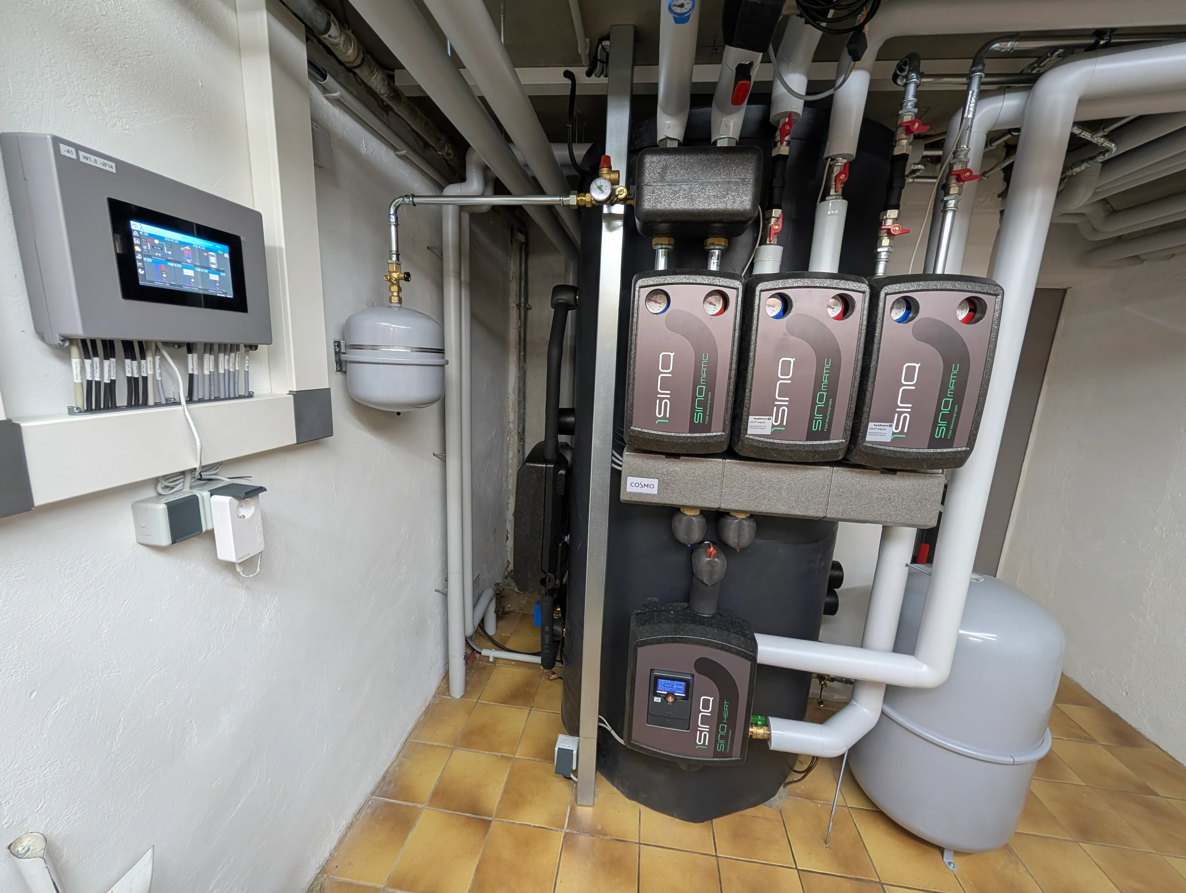 Moderner Heizungsraum mit 1SINQ Technik